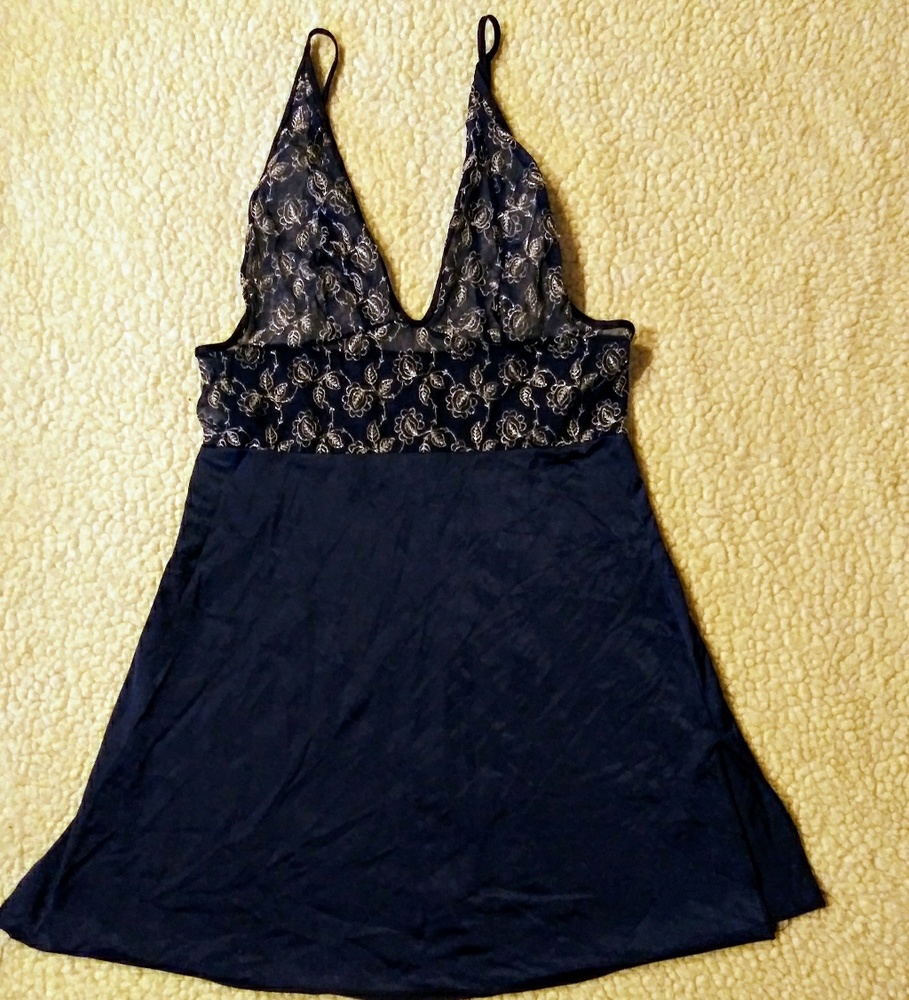 Lingerie night wear Sz lg